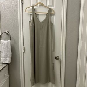V-Neck Reversible Midi Dress